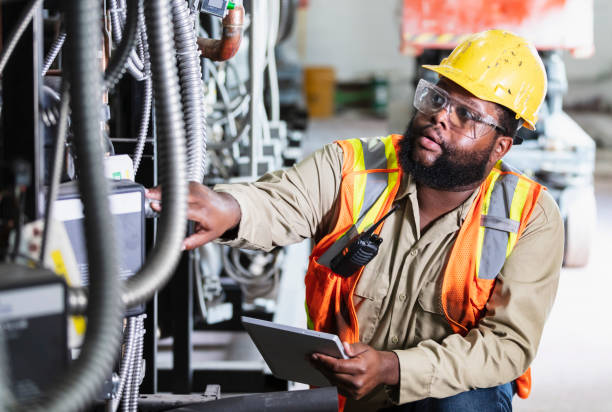 Professional Electrician in Huntsville, AR