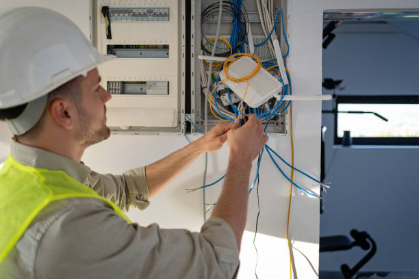 Best Emergency Electrician Near Me  in Huntsville, AR